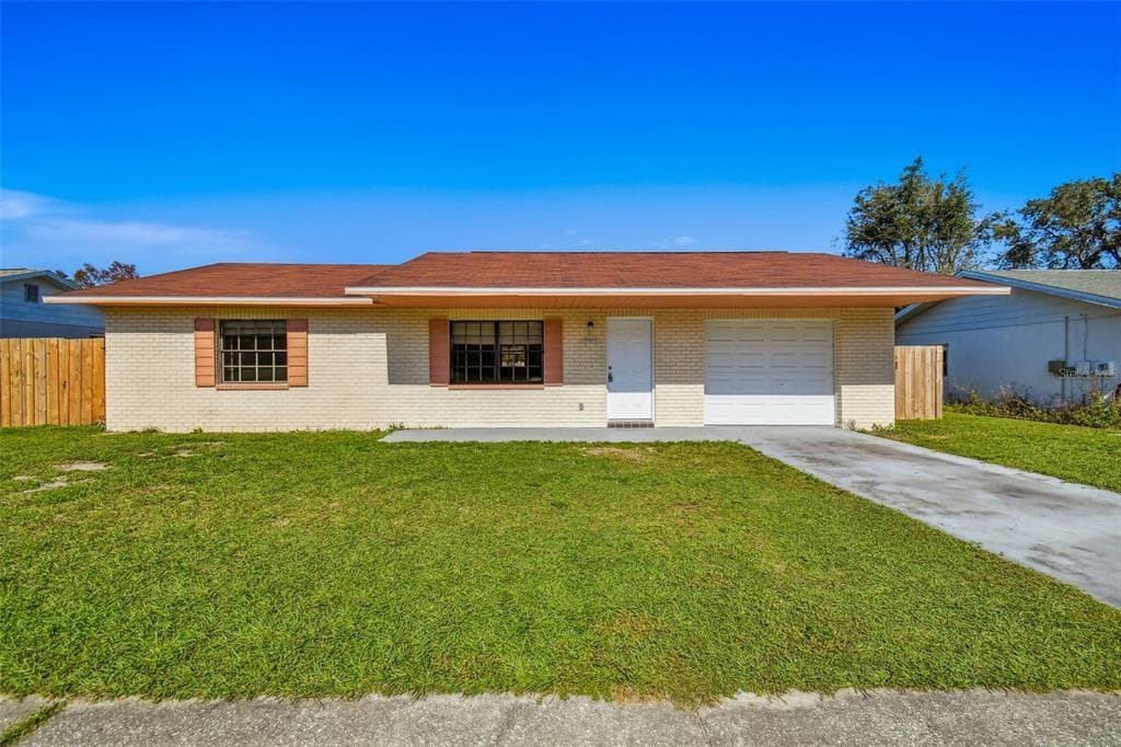 39313 8TH AVENUE ZEPHYRHILLS, FL 33542