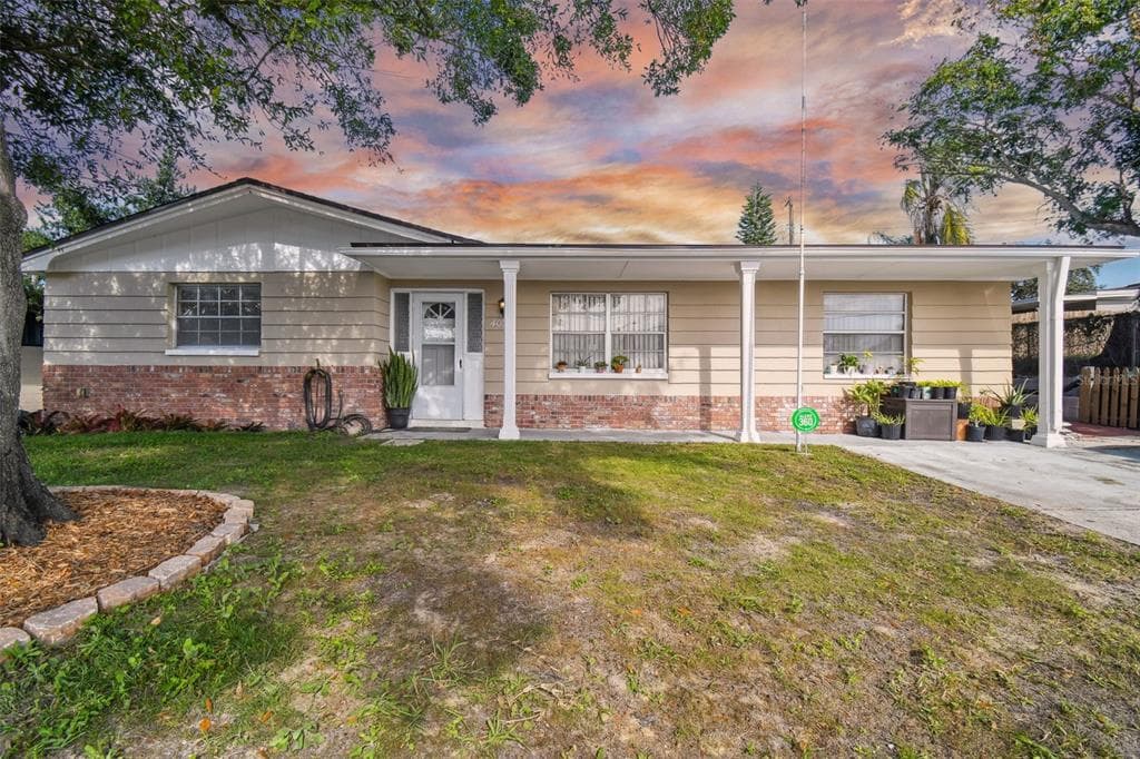 4031 MOOG ROAD HOLIDAY, FL 34691