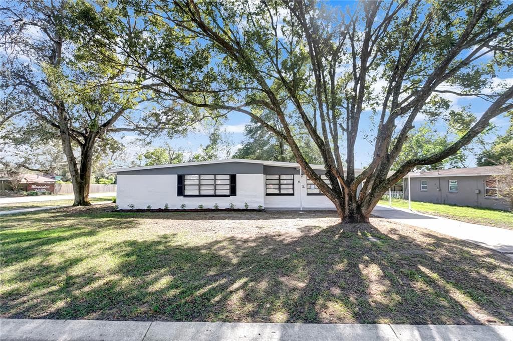 512 HOLLY LANE BRANDON, FL 33510