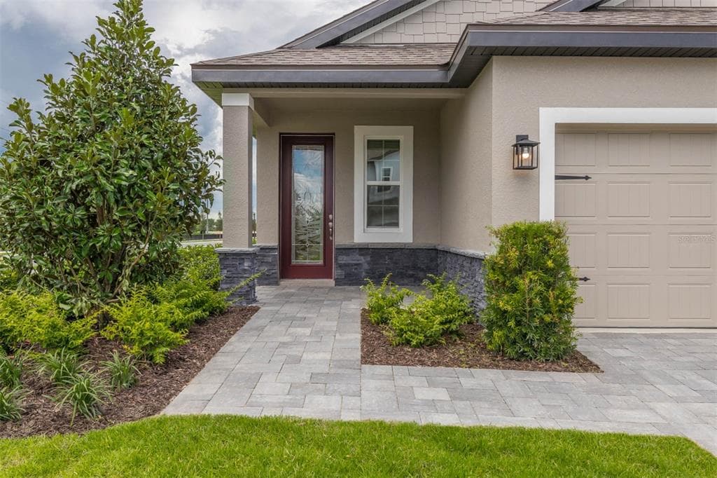 7963 RUMNEY LANE KISSIMMEE, FL 34747