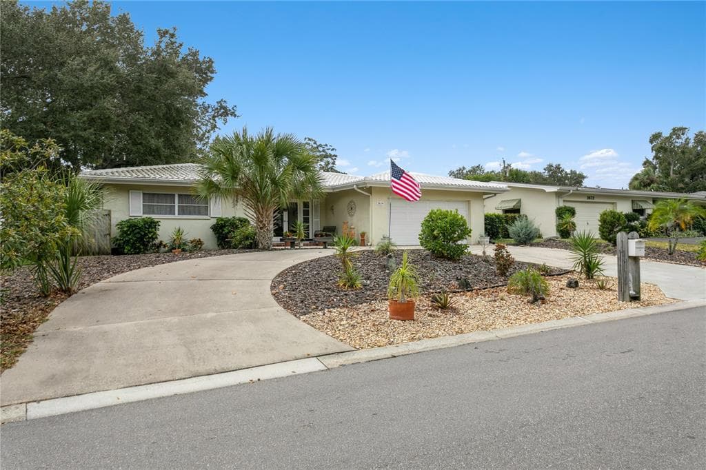 3654 AVOCADO ROAD LARGO, FL 33770