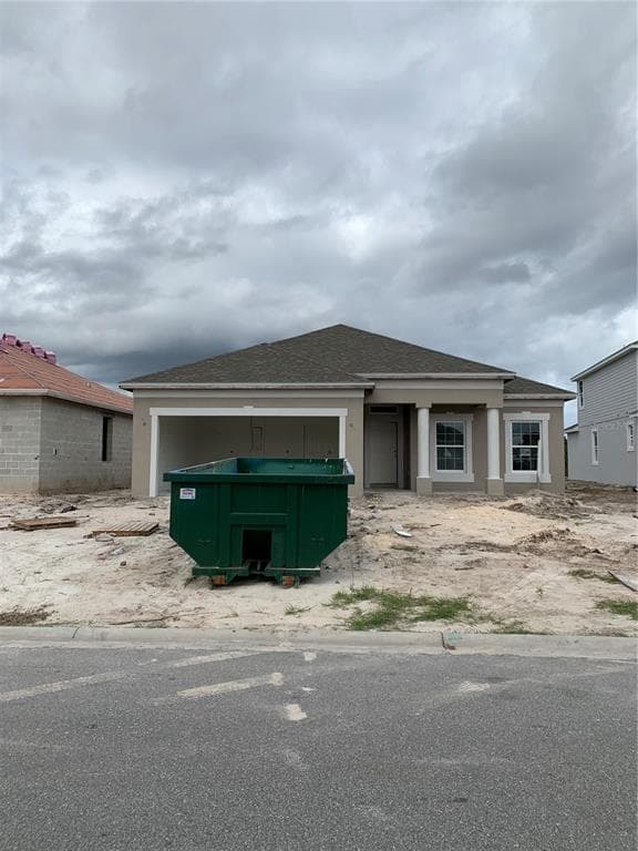 18 OAKLEAF WAY PALM COAST, FL 32137
