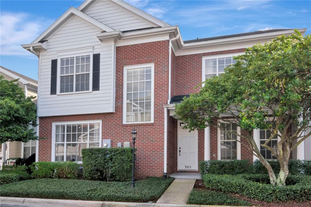 305 INNER HARBOUR CIRCLE TAMPA, FL 33602