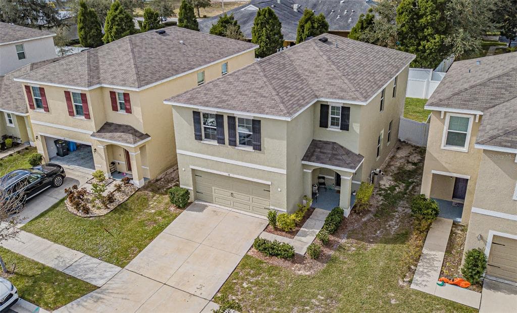114 CINNAMON BARK PLACE VALRICO, FL 33594