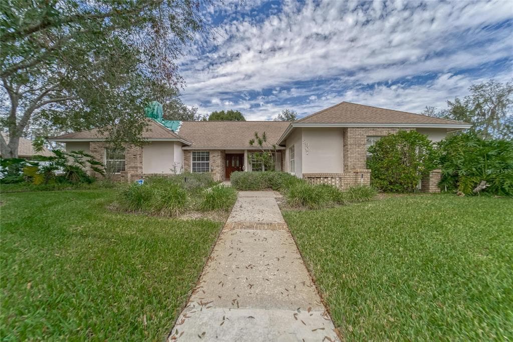 2907 BARRET AVENUE PLANT CITY, FL 33566