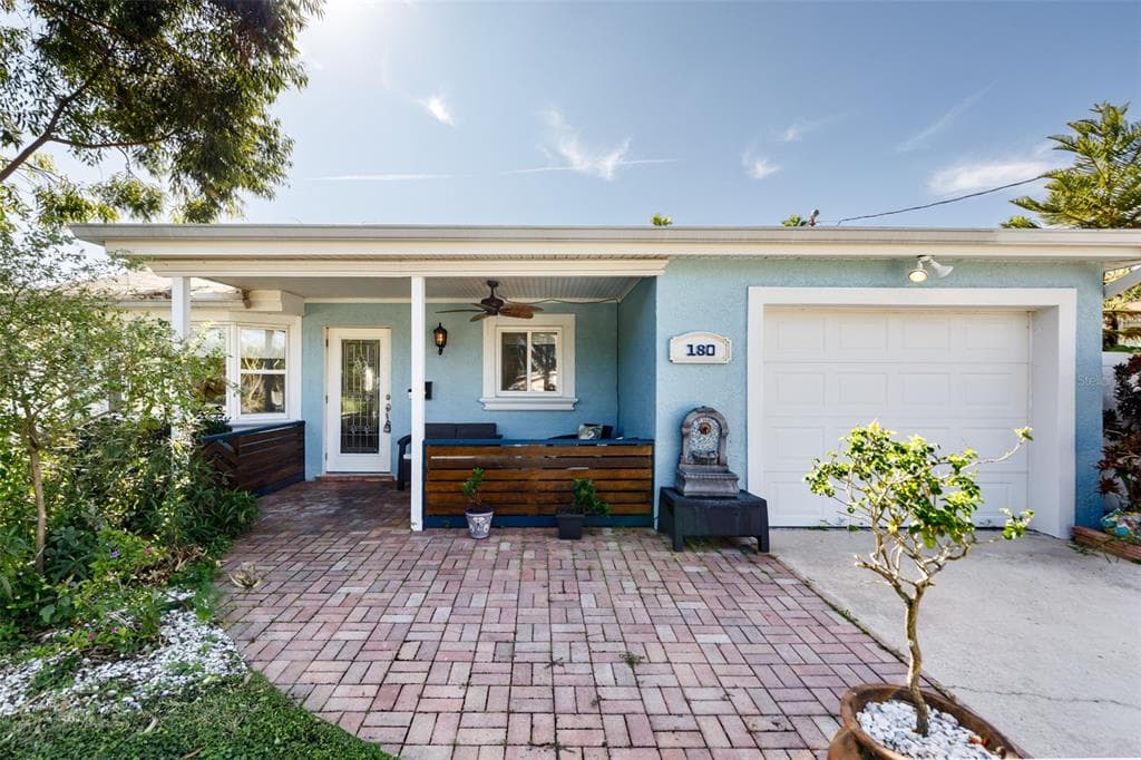 180 87TH AVENUE N ST PETERSBURG, FL 33702