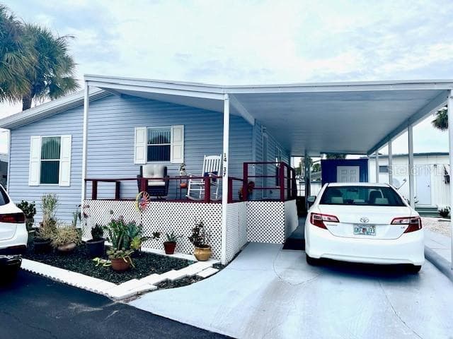 4851 W GANDY BOULEVARD UNIT B14L37 TAMPA, FL 33611