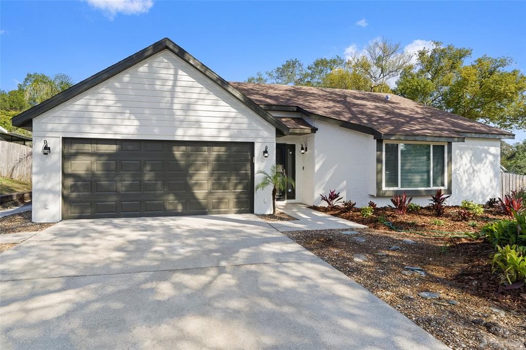 1401 SHADOW BAY LANE BRANDON, FL 33510