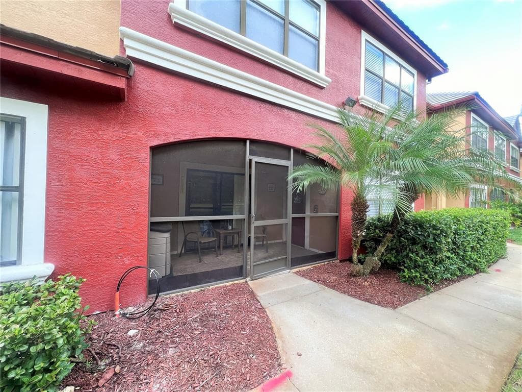 2272 CHIANTI PLACE UNIT 4-0049 PALM HARBOR, FL 34683