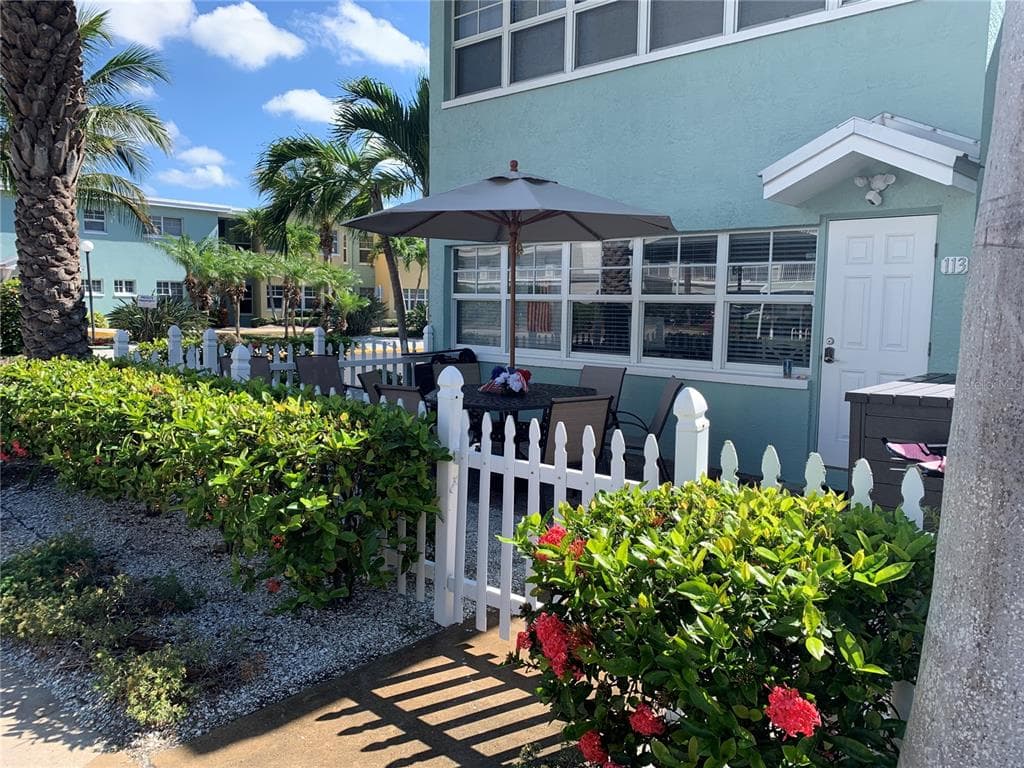 19417 GULF BOULEVARD UNIT E-113
