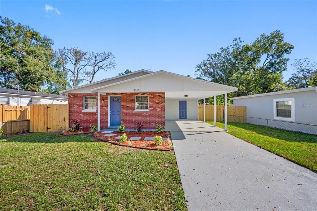 9315 N ELMER STREET TAMPA, FL 33612