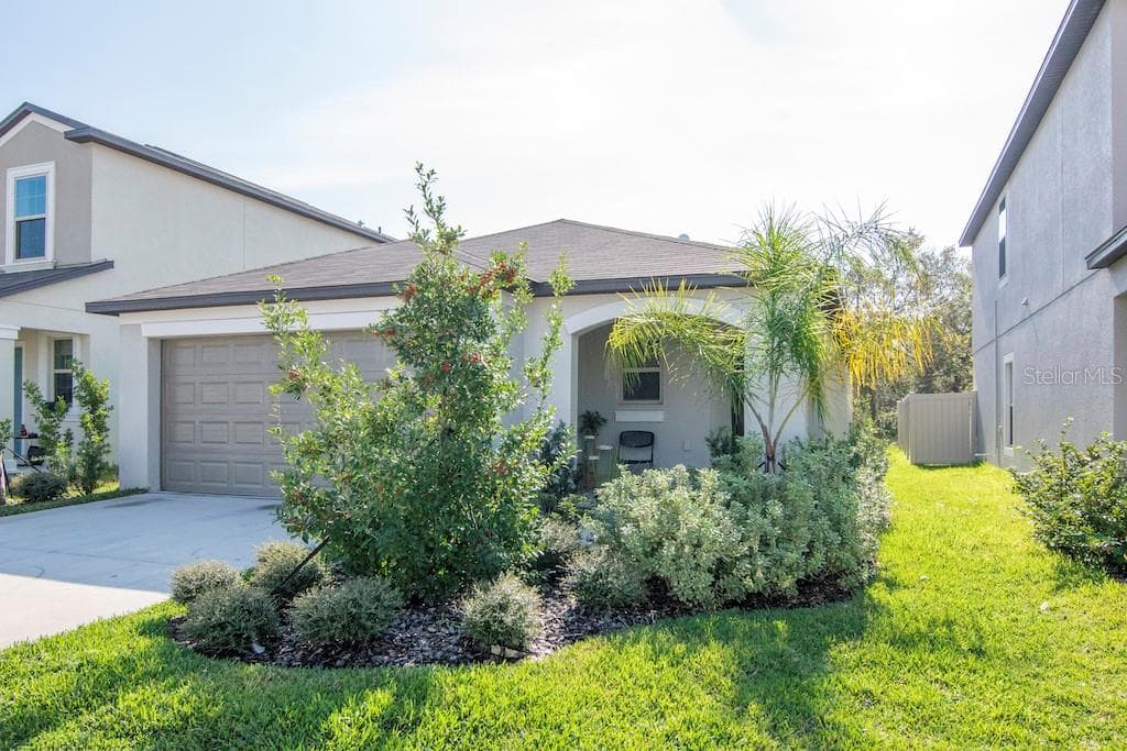 5057 SABLE CHIME DRIVE WIMAUMA, FL 33598