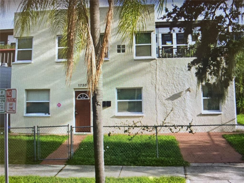 1735 1ST AVENUE S ST PETERSBURG, FL 33712