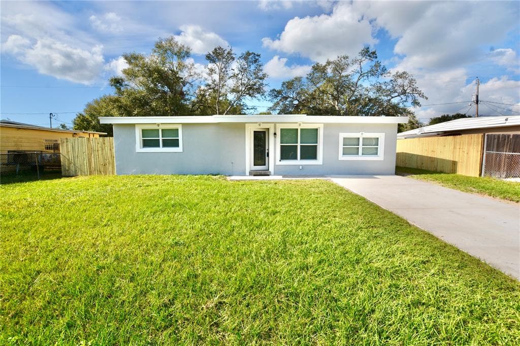 3227 WELBORN WAY TAMPA, FL 33619
