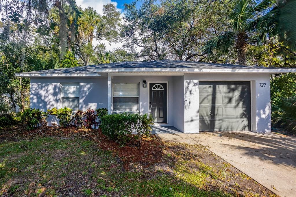 727 MARION STREET DAYTONA BEACH, FL 32114