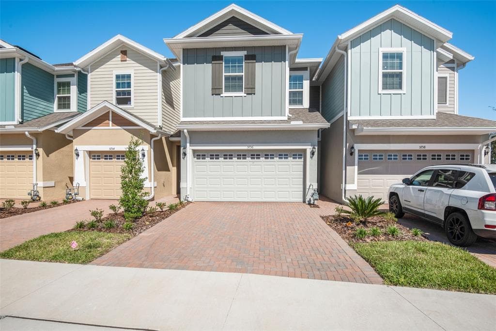 5756 SPOTTED HARRIER WAY LITHIA, FL 33547