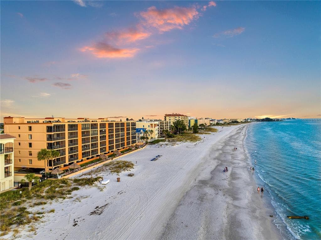 13720 GULF BOULEVARD UNIT 308 MADEIRA BEACH, FL 33708