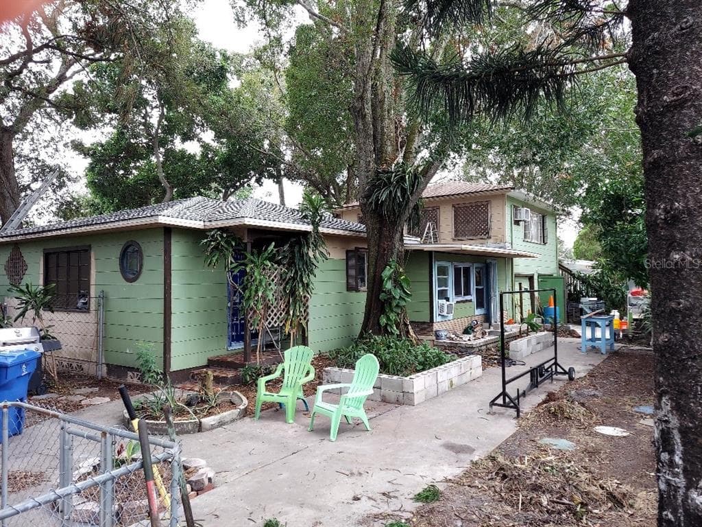 535 35TH STREET S ST PETERSBURG, FL 33711
