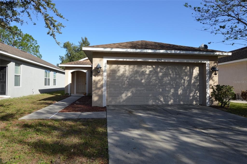 1002 LARWOOD PINE DRIVE RUSKIN, FL 33570