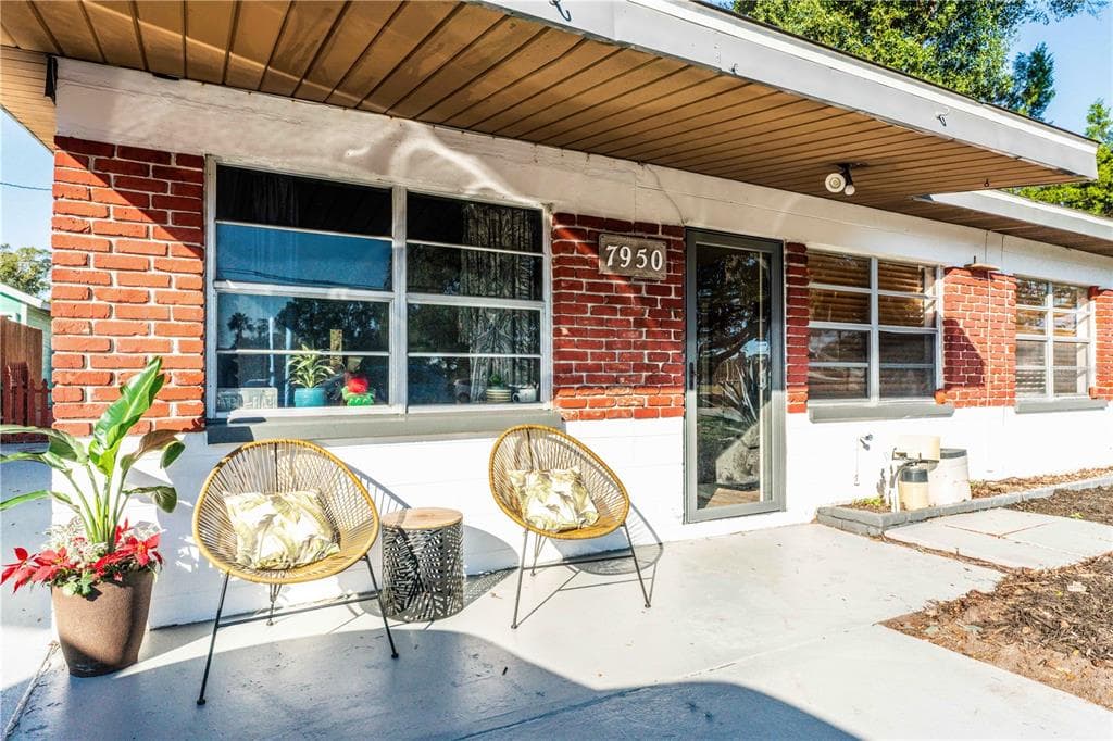 7950 52ND STREET N PINELLAS PARK, FL 33781
