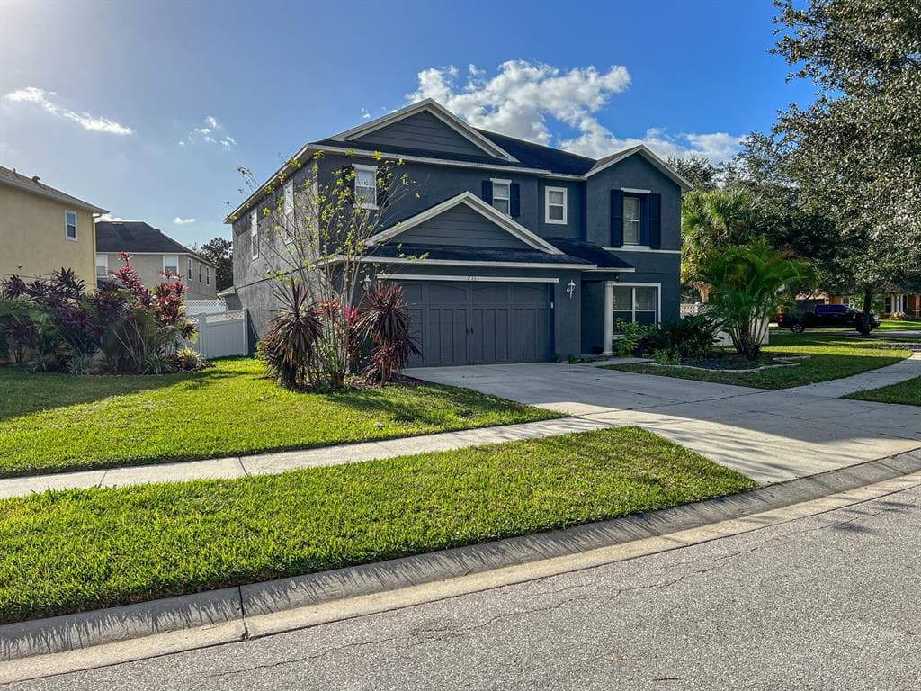 7335 BRIDGEVIEW DRIVE WESLEY CHAPEL, FL 33545