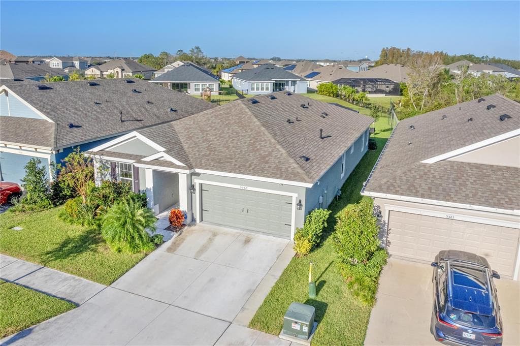 5567 SILVER SUN DRIVE APOLLO BEACH, FL 33572