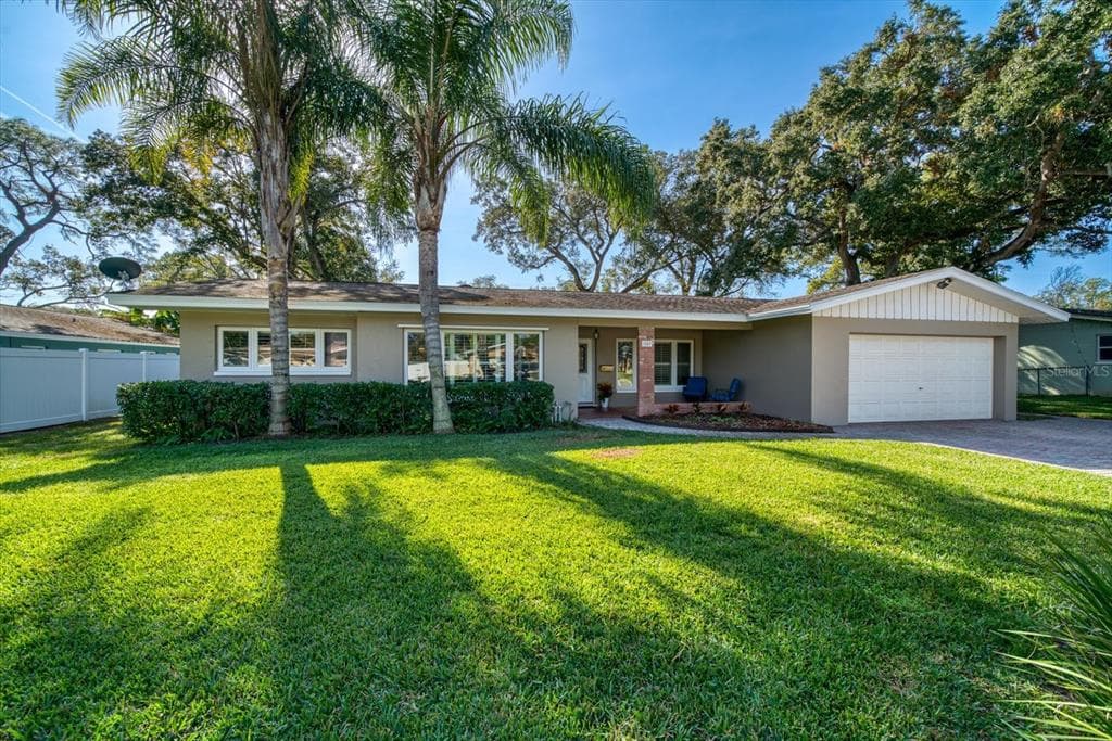 1849 OAK PARK DRIVE S CLEARWATER, FL 33764