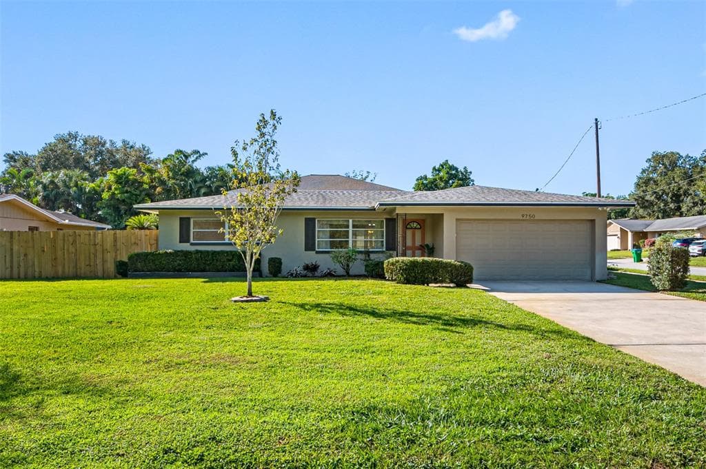 9750 RIDGE ROAD SEMINOLE, FL 33772