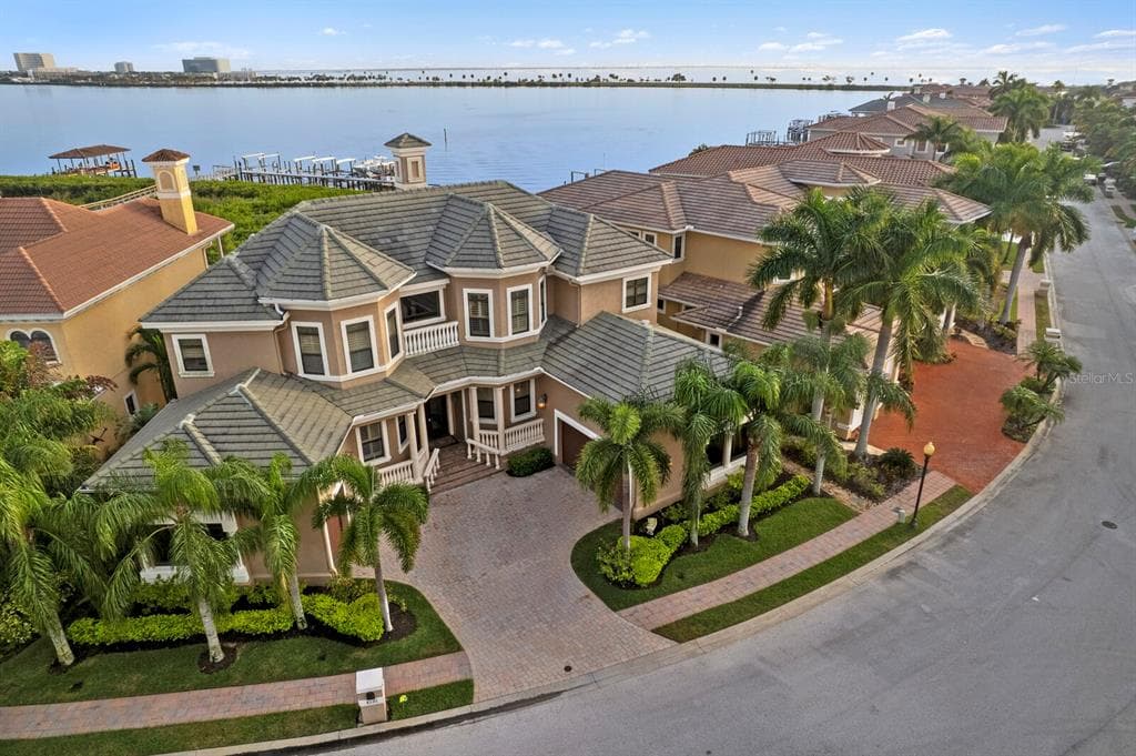 4131 CAUSEWAY VISTA DRIVE TAMPA, FL 33615