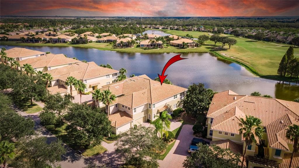 1372 EMERALD DUNES DRIVE SUN CITY CENTER, FL 33573