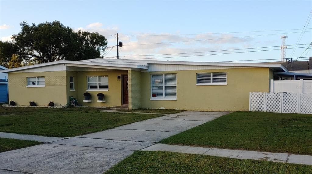 7149 DARIEN WAY CLEARWATER, FL 33764