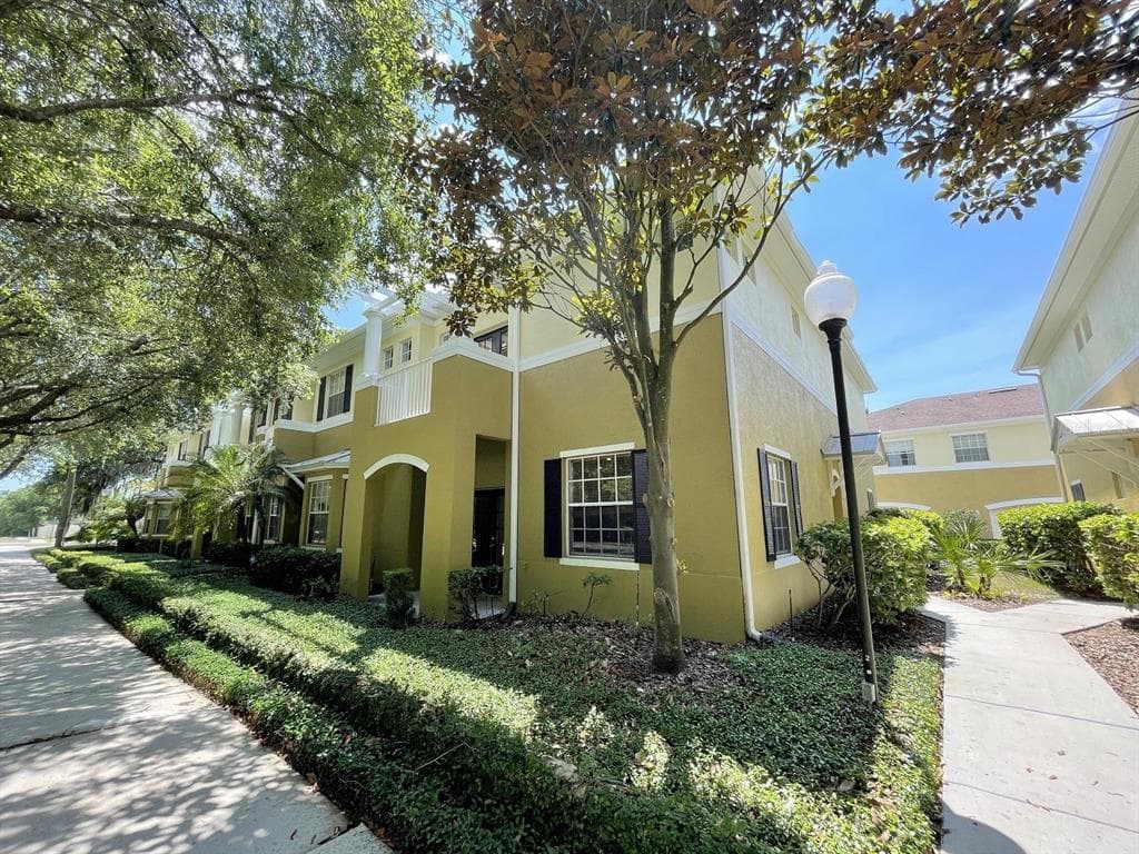 7410 GUNN HIGHWAY UNIT 7410 TAMPA, FL 33625