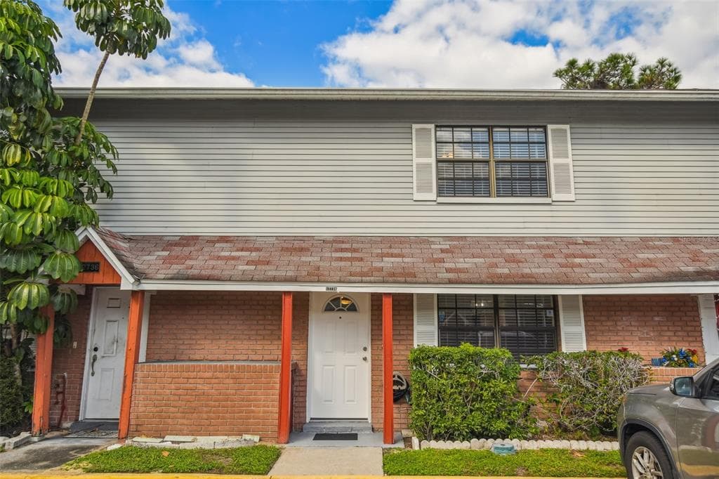 12738 N 57TH STREET UNIT 12738 TAMPA, FL 33617