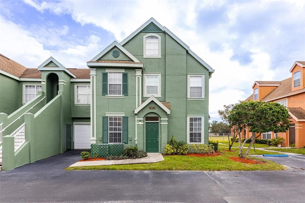 10512 WHITE LAKE COURT TAMPA, FL 33626