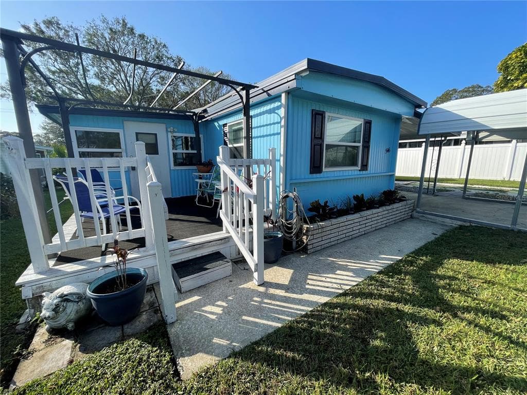 546 SKYLINE DRIVE E LAKELAND, FL 33801