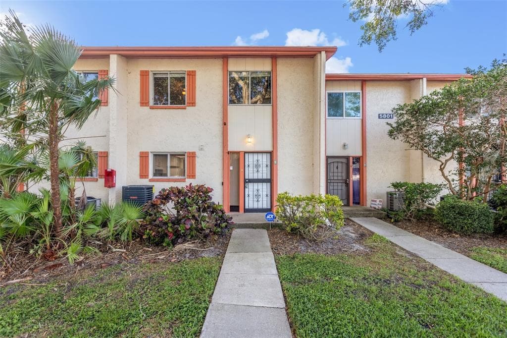 5801 16TH STREET S UNIT 3 ST PETERSBURG, FL 33705