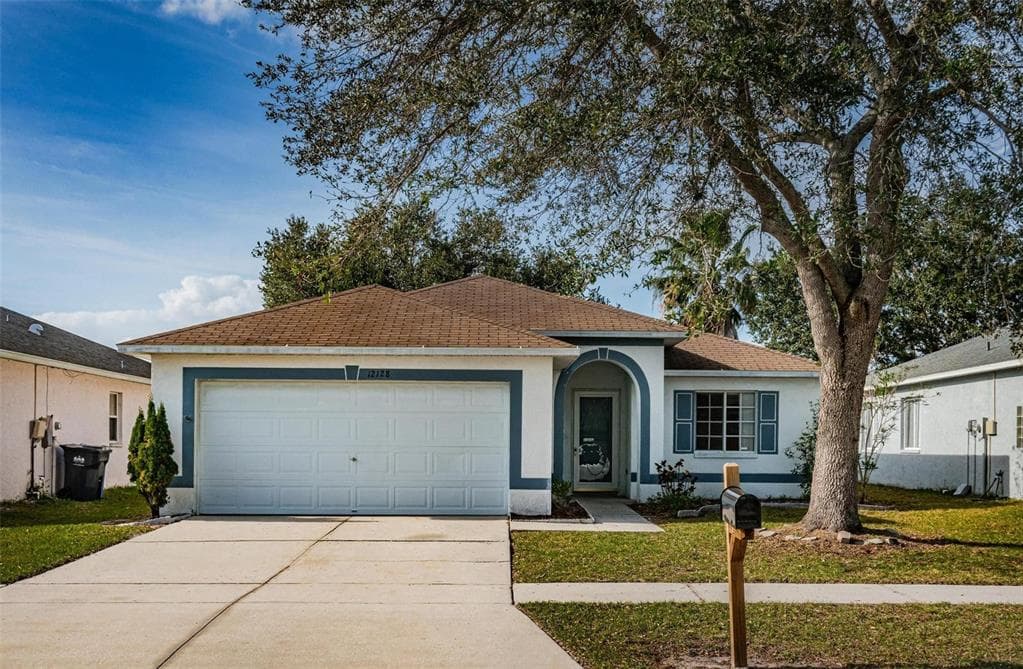 12128 FELDWOOD CREEK LANE RIVERVIEW, FL 33579