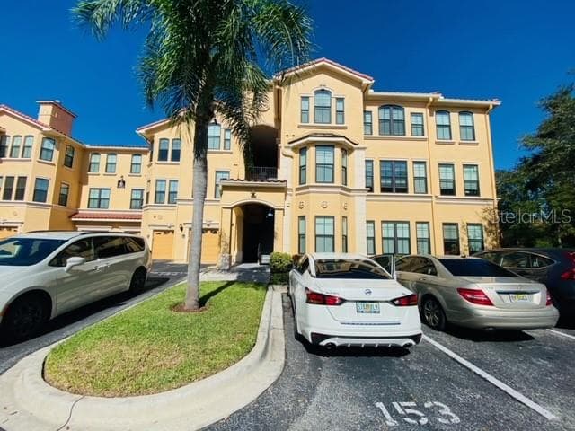 2724 VIA MURANO UNIT 635 CLEARWATER, FL 33764