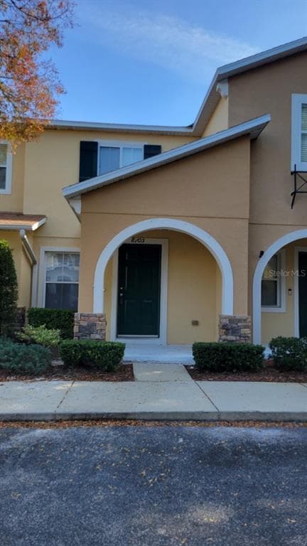 8105 SILENT CREEK DRIVE TAMPA, FL 33615