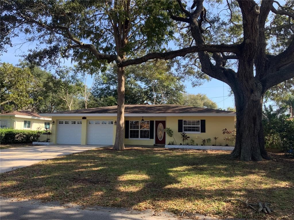 1749 SHARONDALE DRIVE CLEARWATER, FL 33755