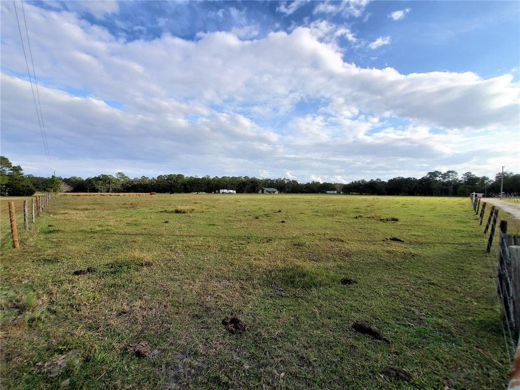 WHITNEY ASHTON LANE ZEPHYRHILLS, FL 33545