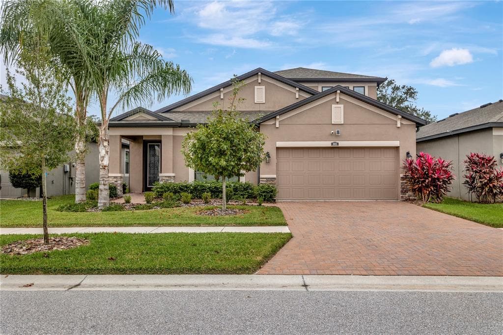 8015 ARBOR PARK LANE RIVERVIEW, FL 33578