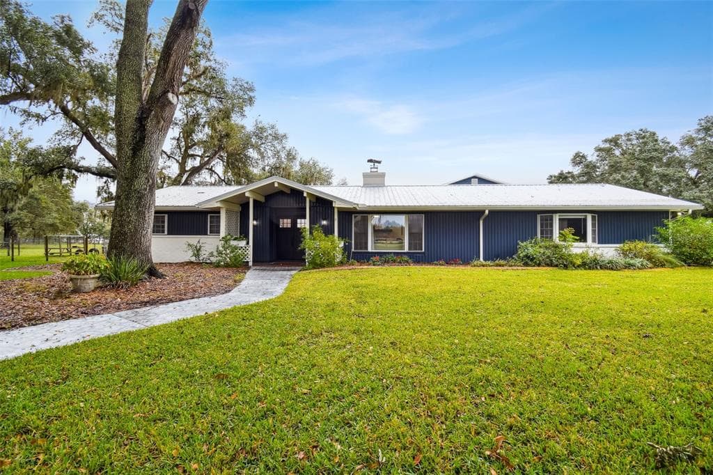 8935 SELPH ROAD LAKELAND, FL 33810