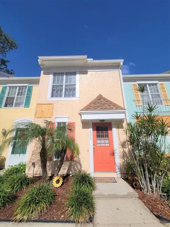 3377 W WYOMING CIRCLE UNIT 3377 TAMPA, FL 33611