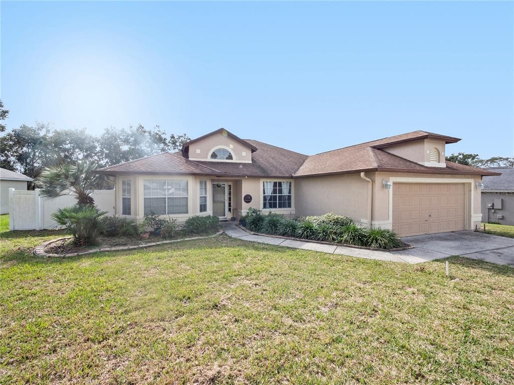 132 MADRONA DRIVE EUSTIS, FL 32726