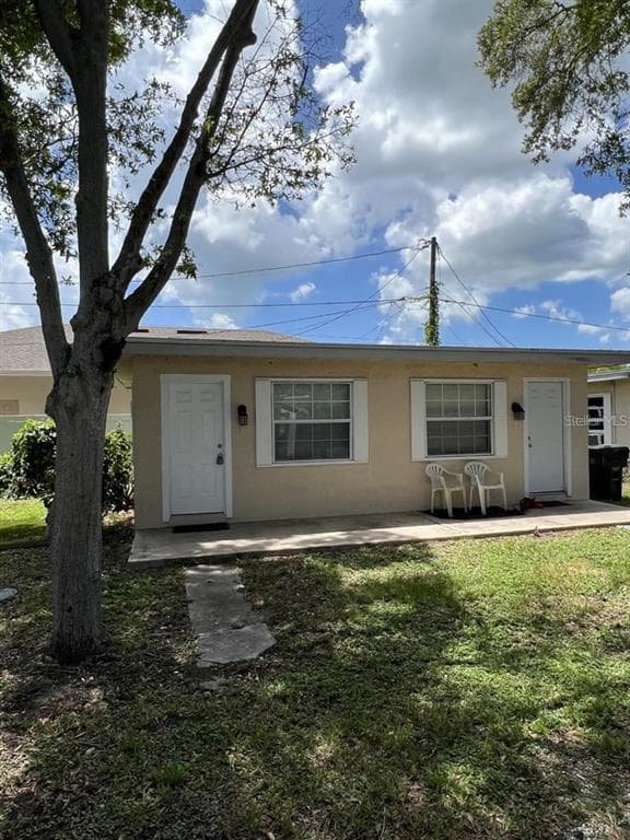 806 8TH AVENUE NW UNIT 2 LARGO, FL 33770
