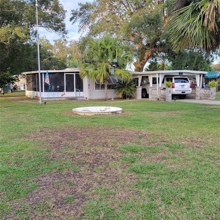 2121 E CLARADGE AVENUE AVON PARK, FL 33825