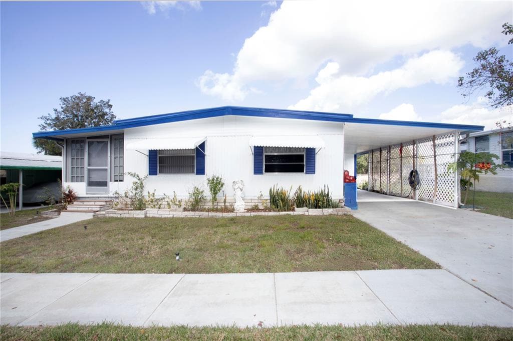 10335 DE KOSTER AVENUE HUDSON, FL 34667