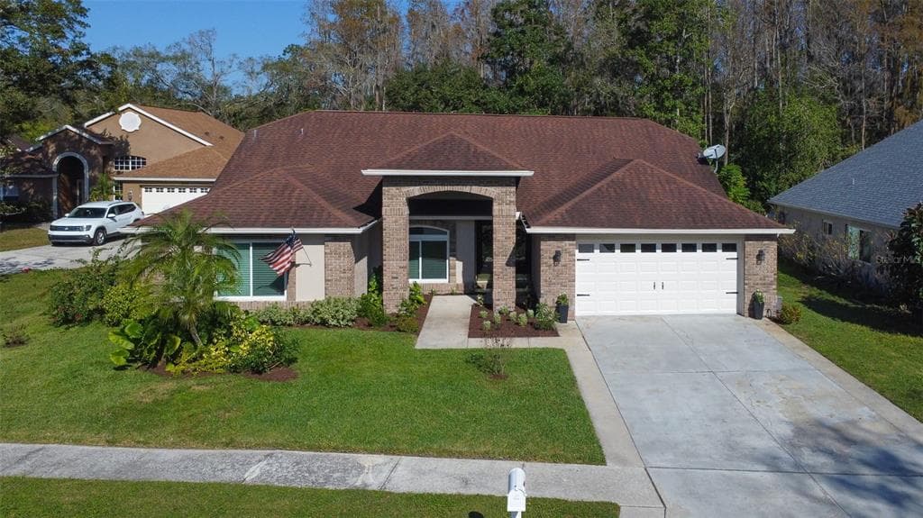 6715 FRONTIER LANE TAMPA, FL 33625
