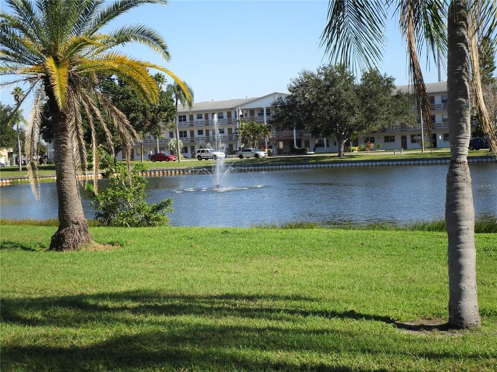 1950 59TH AVENUE N UNIT 116 ST PETERSBURG, FL 33714